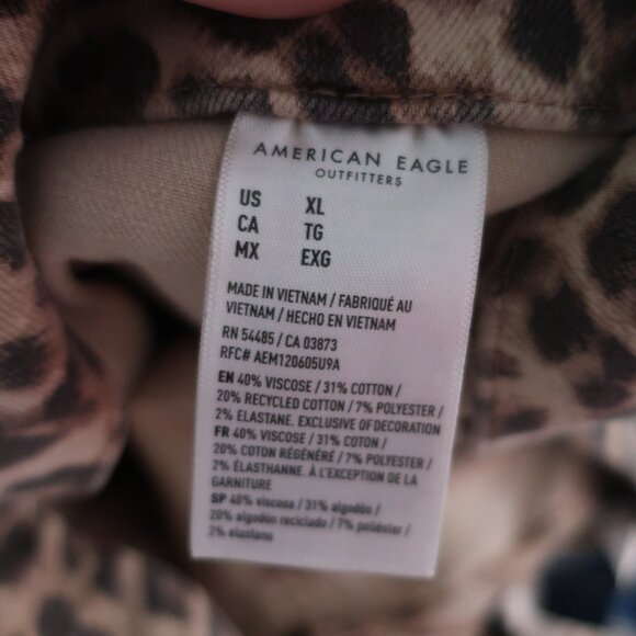 AMERICAN EAGLE Leopard Print Stretchy Pull On Capri Pants - Picture 6 of 6